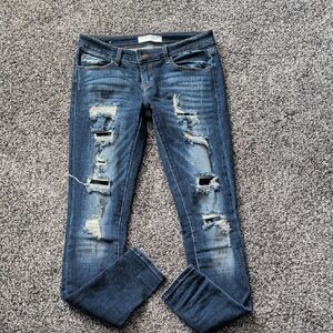 KanCan Signature Buckle Exclusive Women's Distressed Dark Blue Skinny Jeans